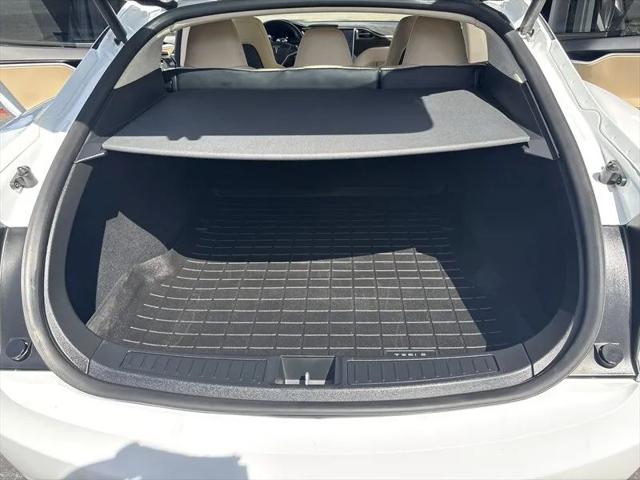 2015 Tesla Model S 70