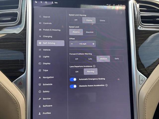 2015 Tesla Model S 70