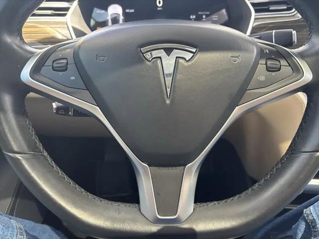 2015 Tesla Model S 70