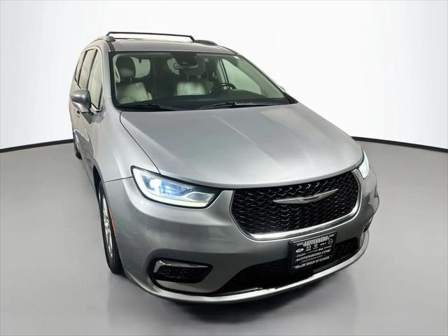 2021 Chrysler Pacifica Touring L for sale in Shiloh, IL