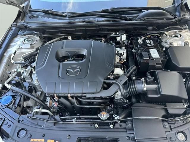 2024 Mazda Mazda3 2.5 S Preferred