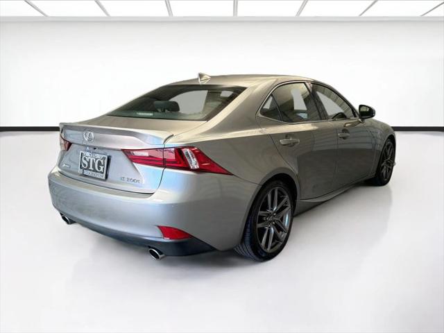2016 Lexus IS 200t 200t