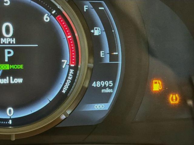 2016 Lexus IS 200t 200t
