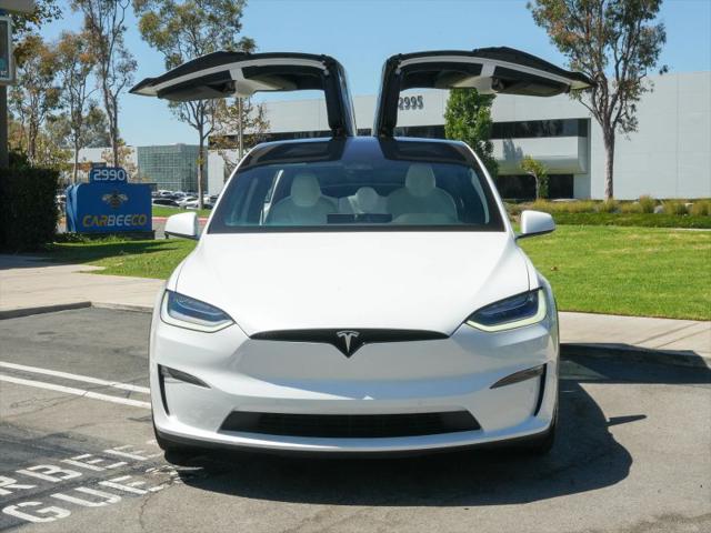 2023 Tesla Model X Standard Range