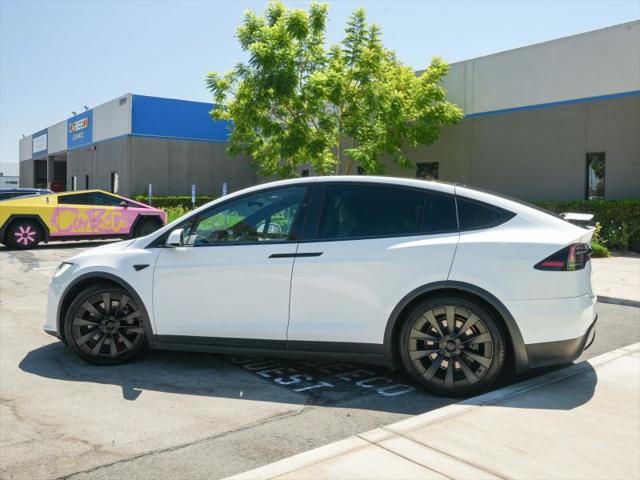 2023 Tesla Model X Standard Range
