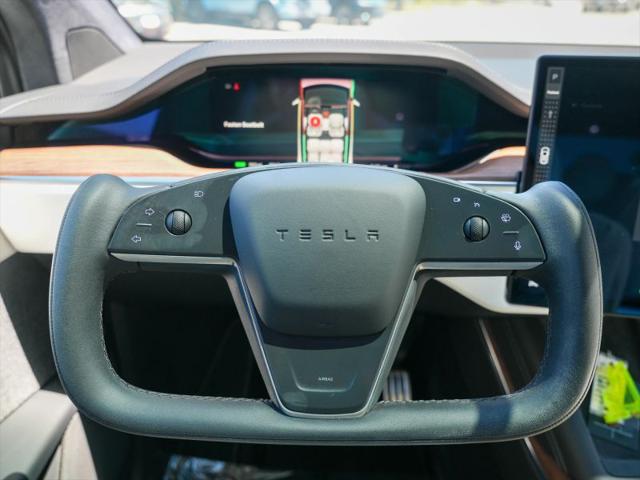 2023 Tesla Model X Standard Range