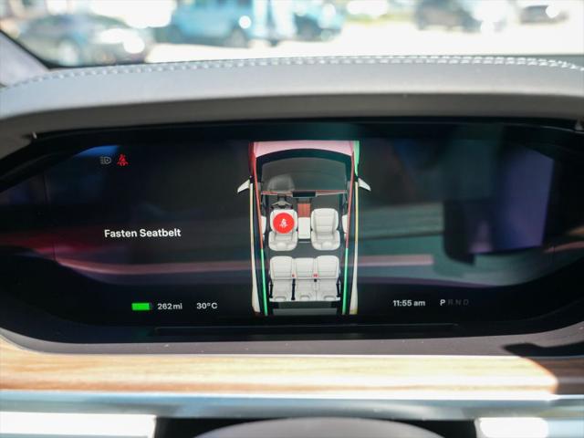 2023 Tesla Model X Standard Range