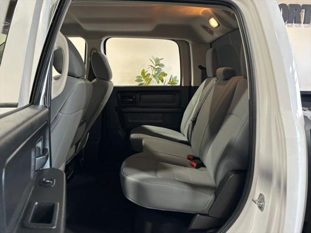 2019 Ram 1500 Classic Tradesman Crew Cab 4x4 57 Box
