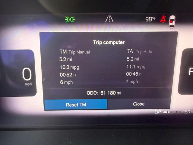 2023 Volvo S60 B5 Core Dark Theme