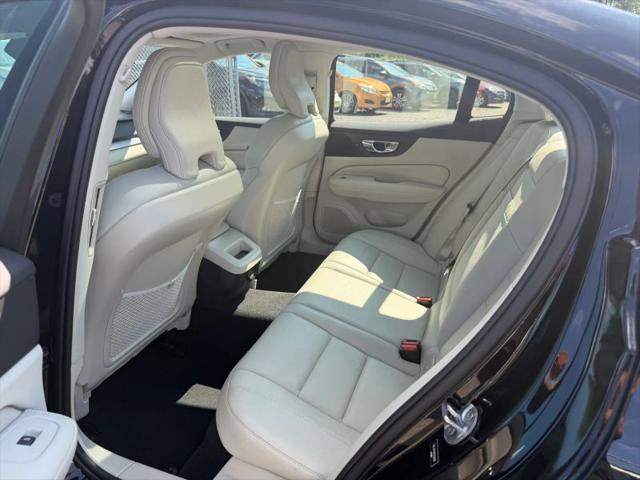 2023 Volvo S60 B5 Core Dark Theme