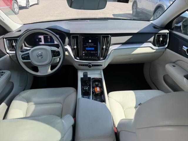 2023 Volvo S60 B5 Core Dark Theme