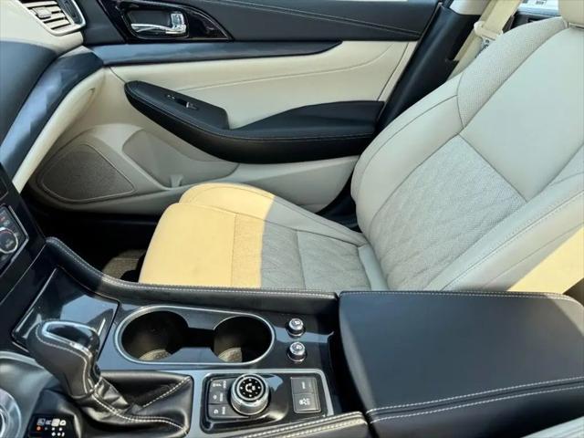 2023 Nissan Maxima Platinum Xtronic CVT