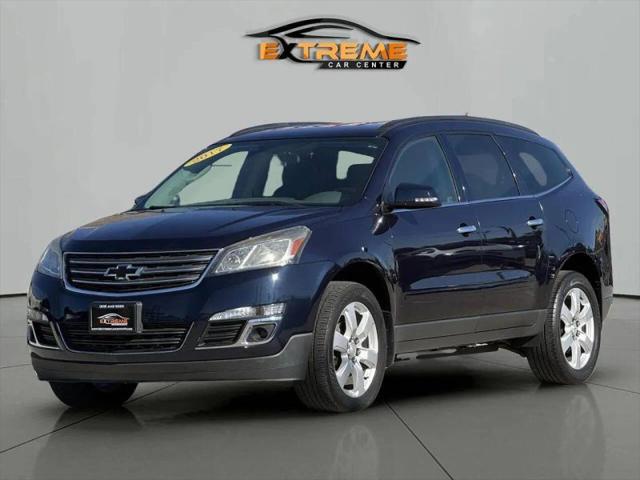 2017 Chevrolet Traverse LT for sale in Detroit, MI