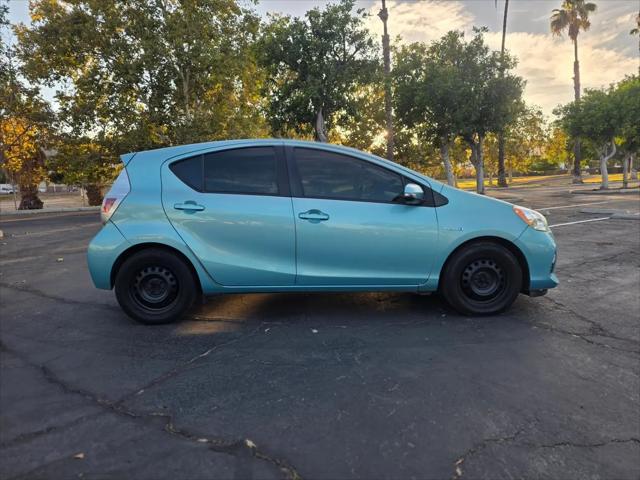 2013 Toyota Prius c Two