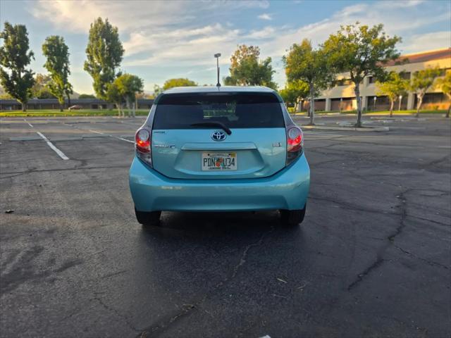 2013 Toyota Prius c Two