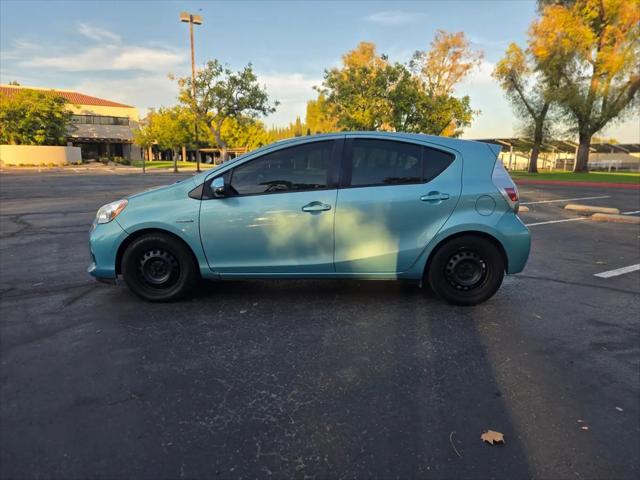 2013 Toyota Prius c Two