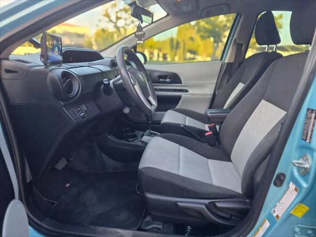 2013 Toyota Prius c Two