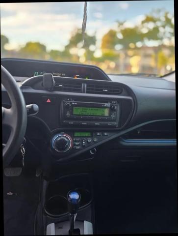 2013 Toyota Prius c Two