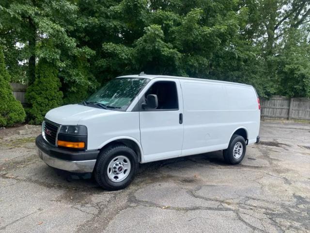 2020 GMC Savana Cargo RWD 2500 Regular Wheelbase Work Van for sale in Willowick, OH