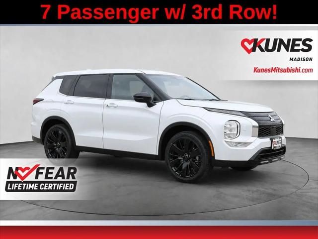 2026 Mitsubishi Outlander LE 2.5 S-AWC for sale in Madison, WI