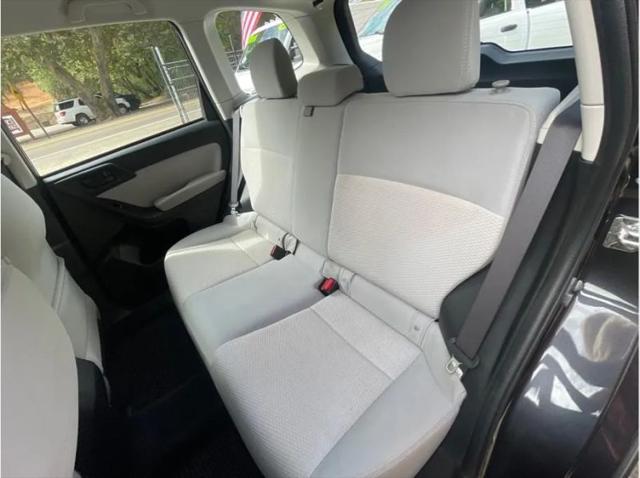 2016 Subaru Forester 2.5i