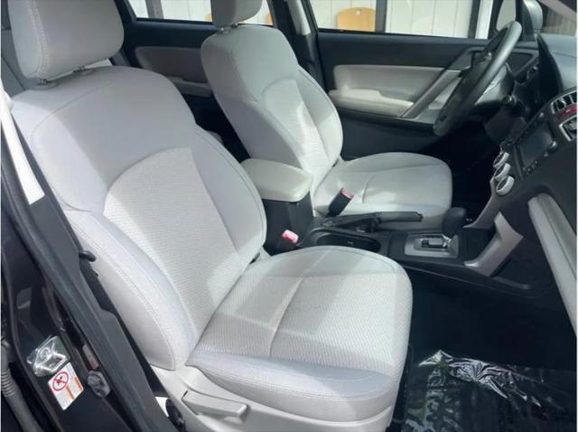 2016 Subaru Forester 2.5i
