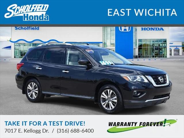 2019 Nissan Pathfinder SL for sale in Wichita, KS