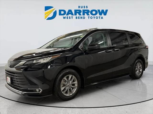 2022 Toyota Sienna XLE for sale in West Bend, WI