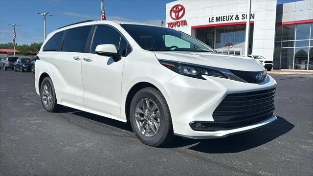 2025 Toyota Sienna XLE for sale in Green Bay, WI