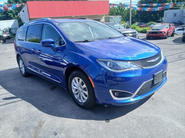 2019 Chrysler Pacifica Touring L