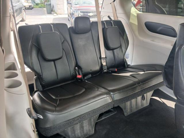 2019 Chrysler Pacifica Touring L