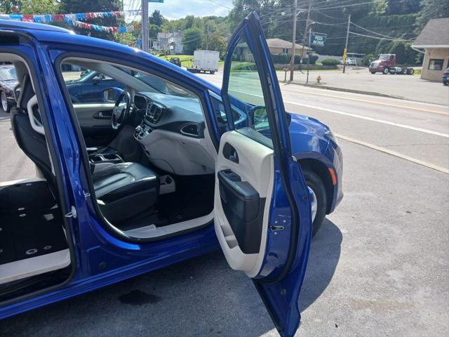 2019 Chrysler Pacifica Touring L