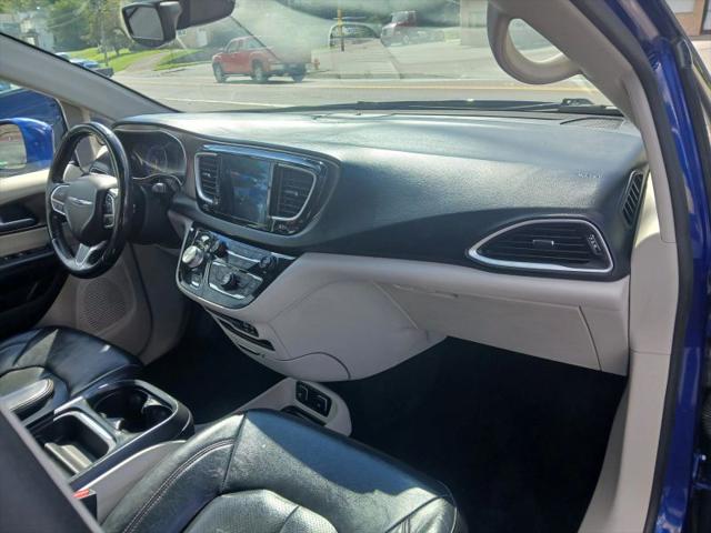 2019 Chrysler Pacifica Touring L