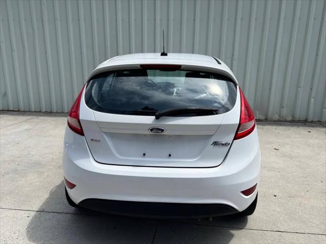 2012 Ford Fiesta SES