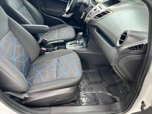 2012 Ford Fiesta SES