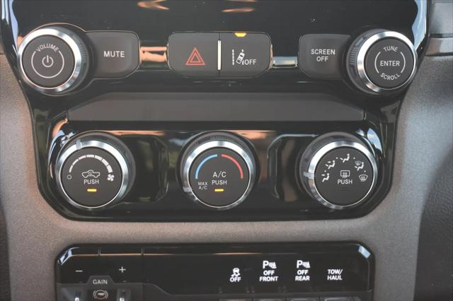 2026 Ram 1500 Warlock Crew Cab 4x4 57 Box