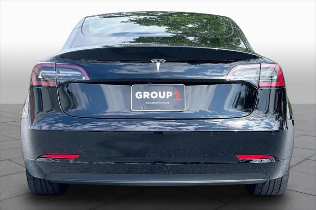 2022 Tesla Model 3 Rear-Wheel Drive