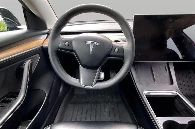 2022 Tesla Model 3 Rear-Wheel Drive