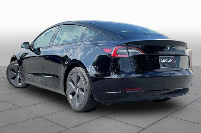 2022 Tesla Model 3 Rear-Wheel Drive