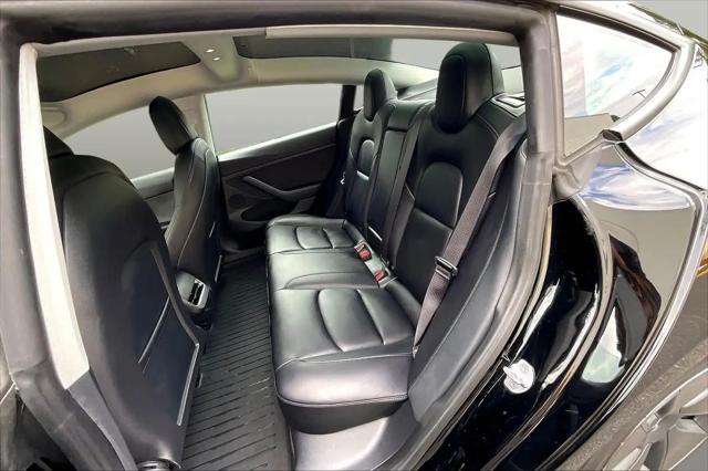 2022 Tesla Model 3 Rear-Wheel Drive