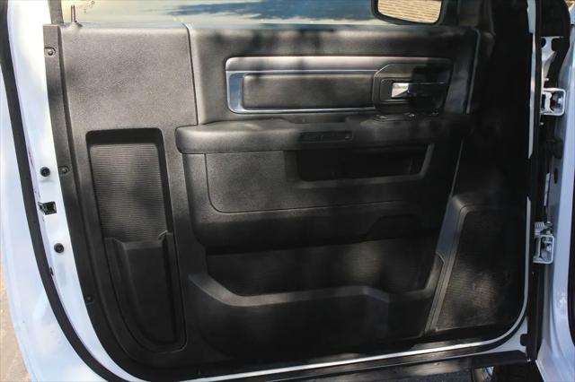 2023 Ram 1500 Classic Tradesman Regular Cab 4x4 8 Box