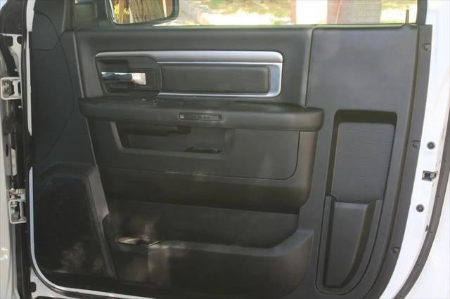 2023 Ram 1500 Classic Tradesman Regular Cab 4x4 8 Box