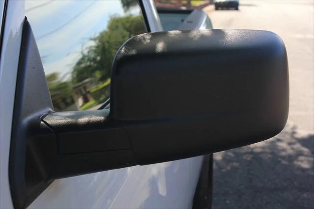 2023 Ram 1500 Classic Tradesman Regular Cab 4x4 8 Box