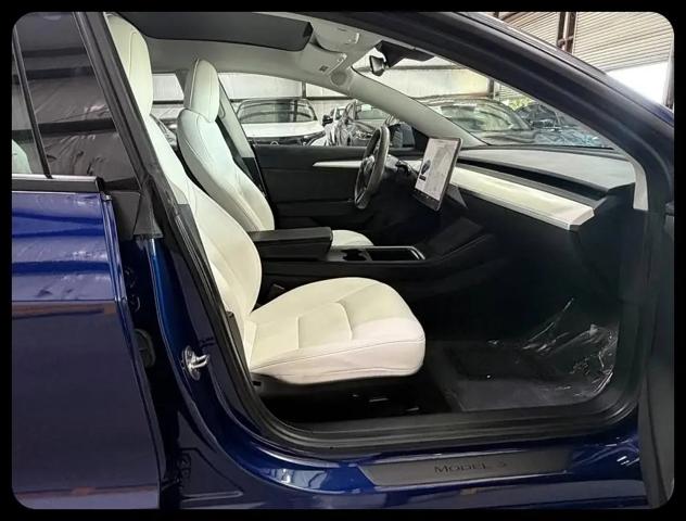 2022 Tesla Model 3 Long Range Dual Motor All-Wheel Drive
