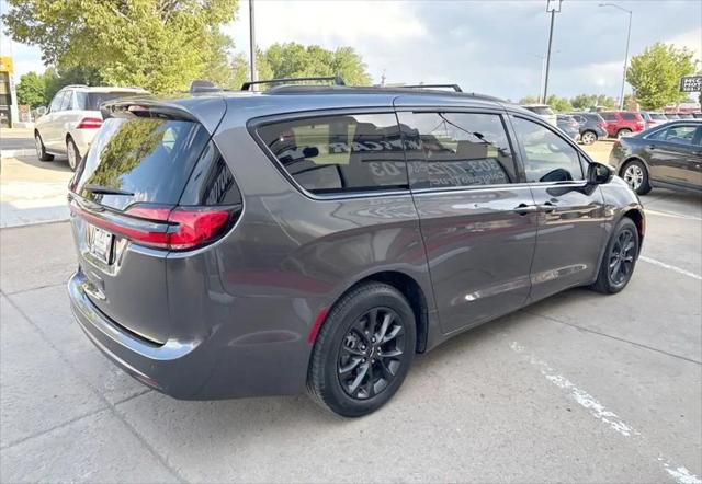 2021 Chrysler Pacifica Touring L