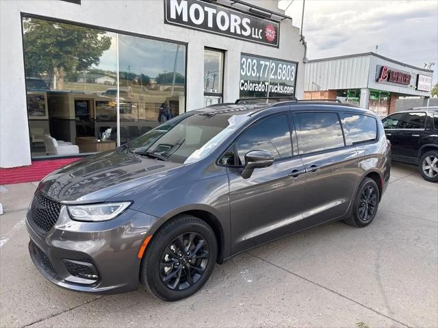 2021 Chrysler Pacifica Touring L