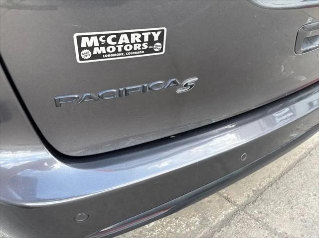 2021 Chrysler Pacifica Touring L
