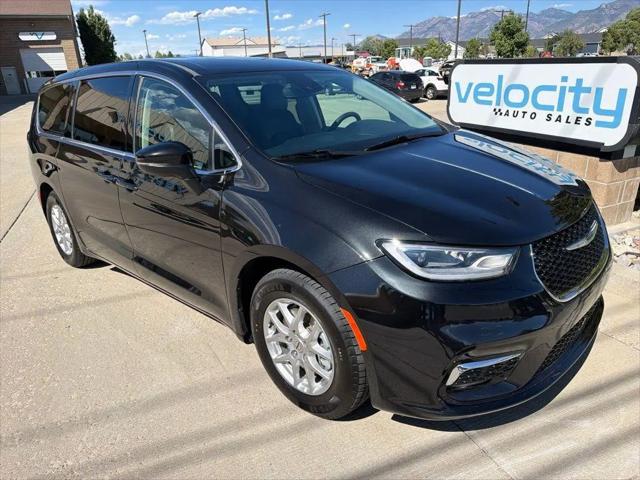2023 Chrysler Pacifica Touring L for sale in Draper, UT