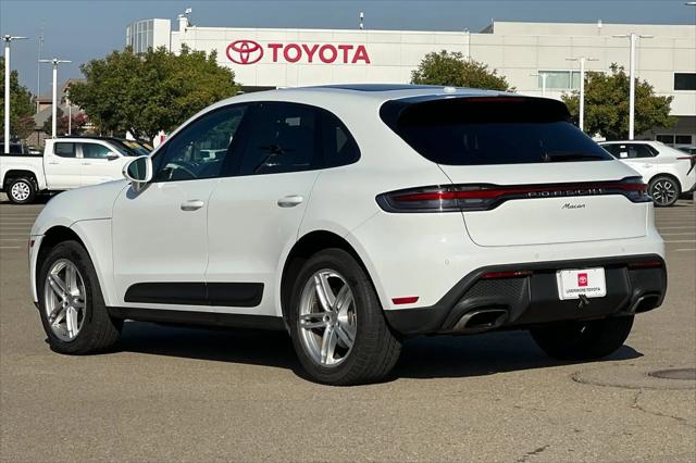 2024 Porsche Macan T