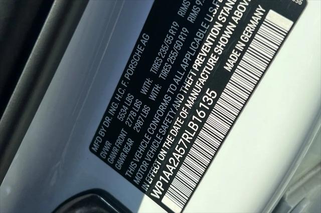 2024 Porsche Macan T
